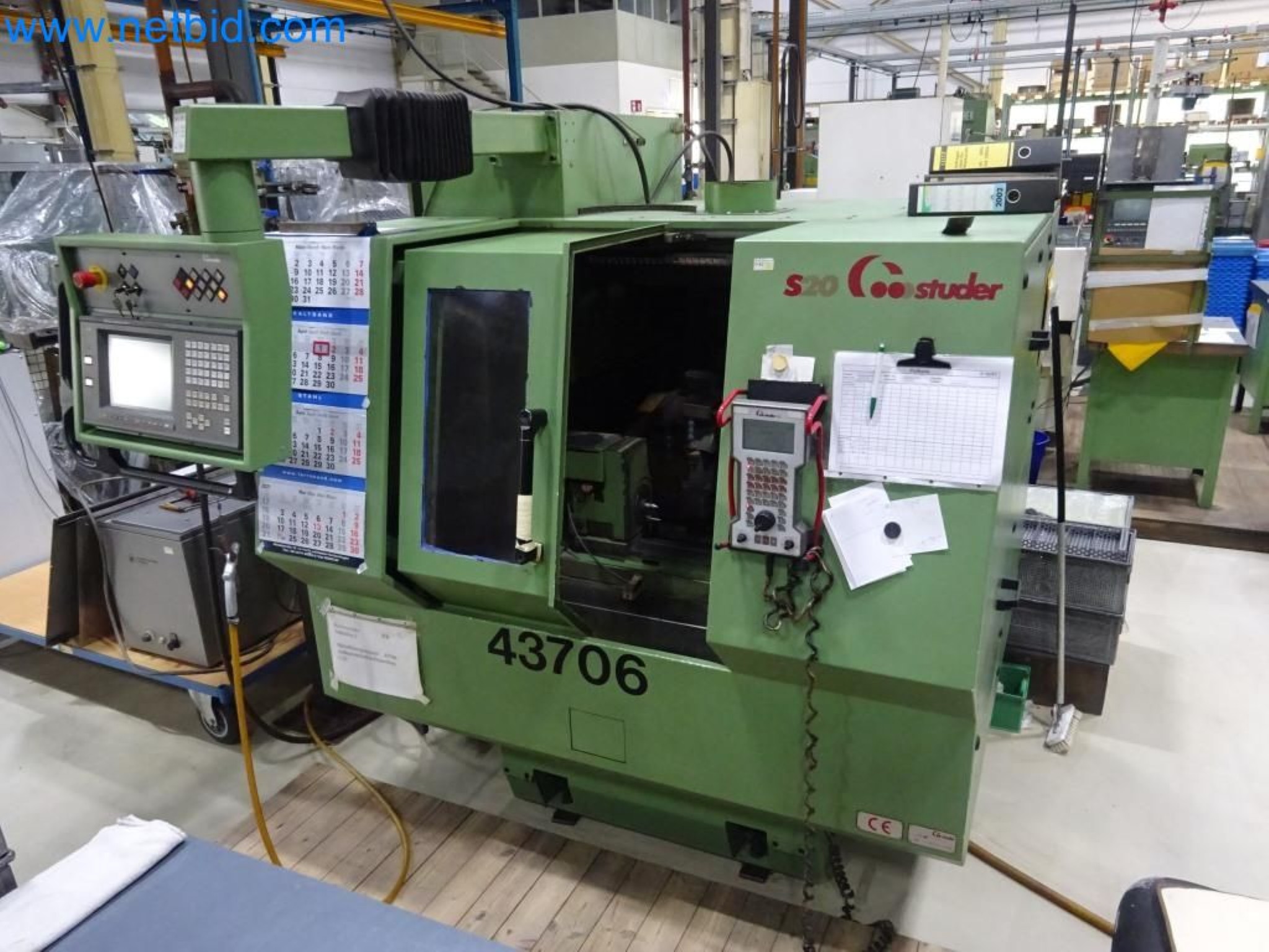 Maszyny do produkcji części tłoczonych dla przemysłu motoryzacyjnego, między innymi-1