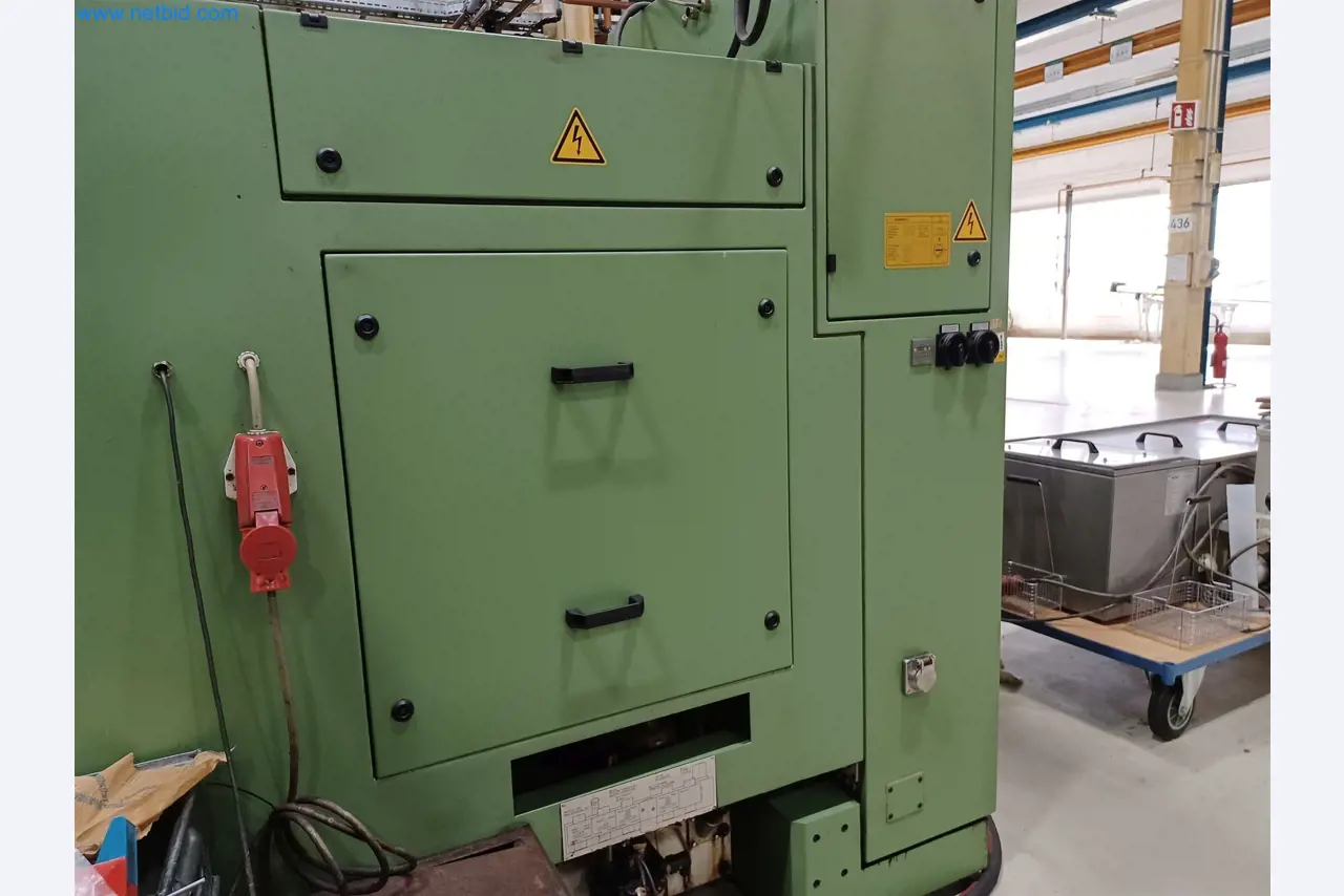 Machines for the production of stamped parts for the automotive industry, among others-6