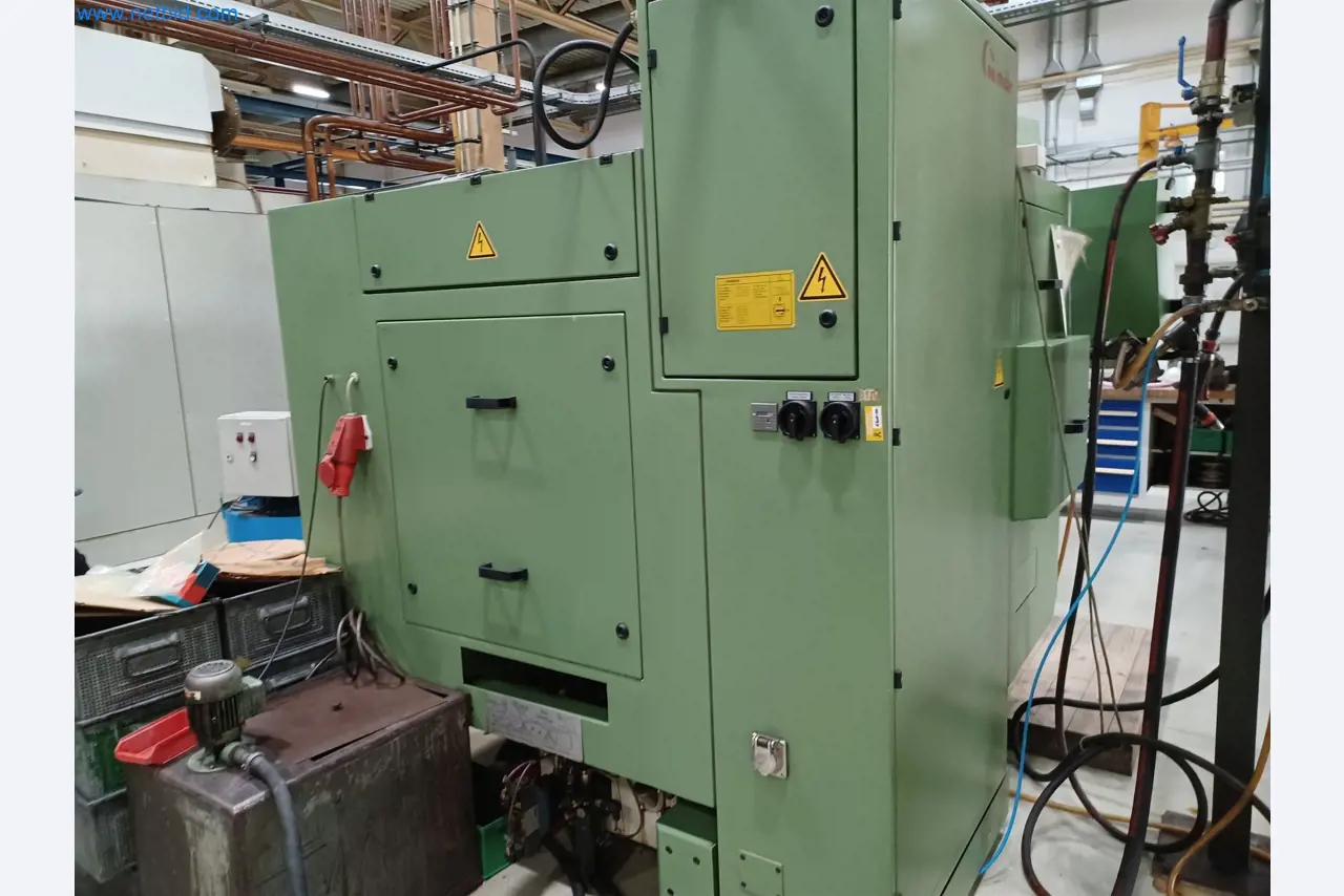 Machines for the production of stamped parts for the automotive industry, among others-7