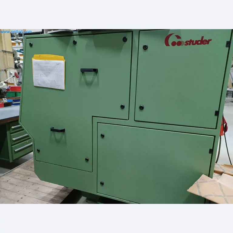 Machines for the production of stamped parts for the automotive industry, among others-8