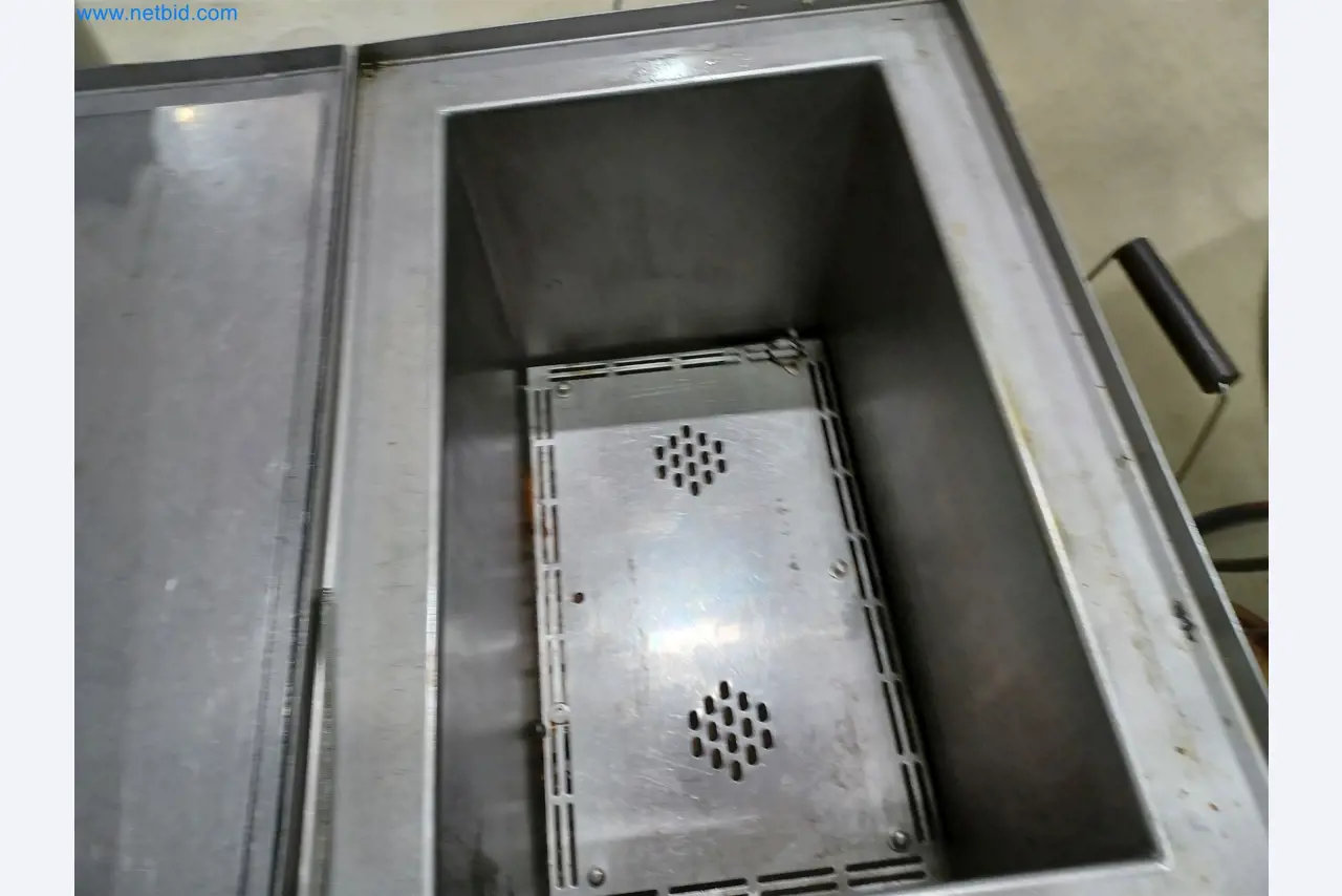 Machines for the production of stamped parts for the automotive industry, among others-3