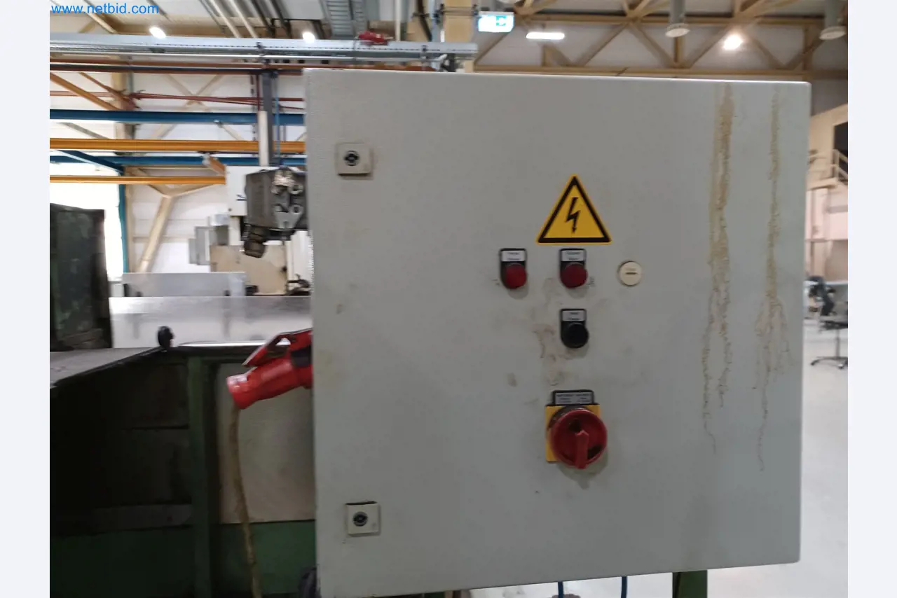 Machines for the production of stamped parts for the automotive industry, among others-10