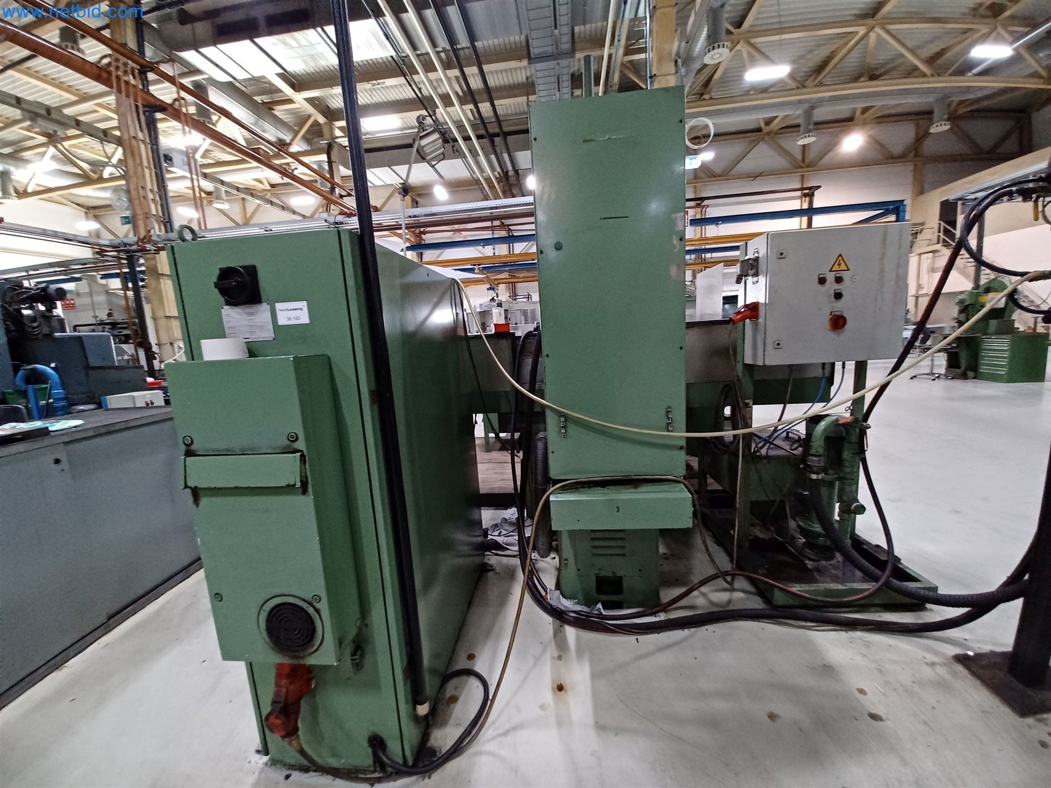 Maschinen zur Herstellung von Stanzteilen u.a. für die Automotiv-Branche-3