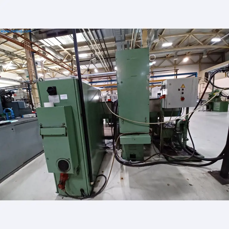 Machines for the production of stamped parts for the automotive industry, among others-3