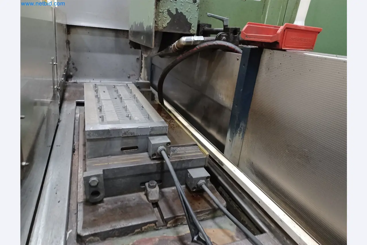 Machines for the production of stamped parts for the automotive industry, among others-8