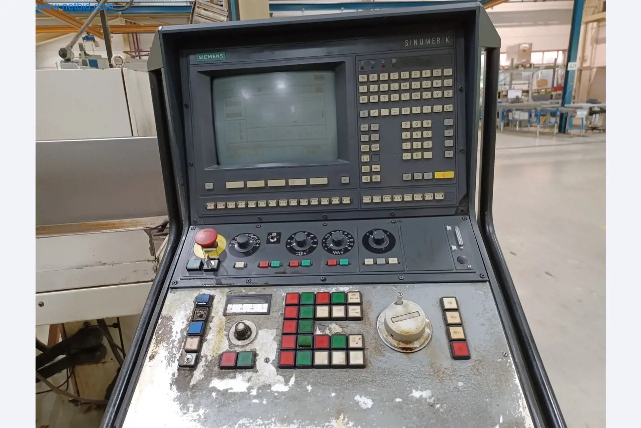 Stroji za proizvodnjo štancanih delov za avtomobilsko industrijo, med drugim-3