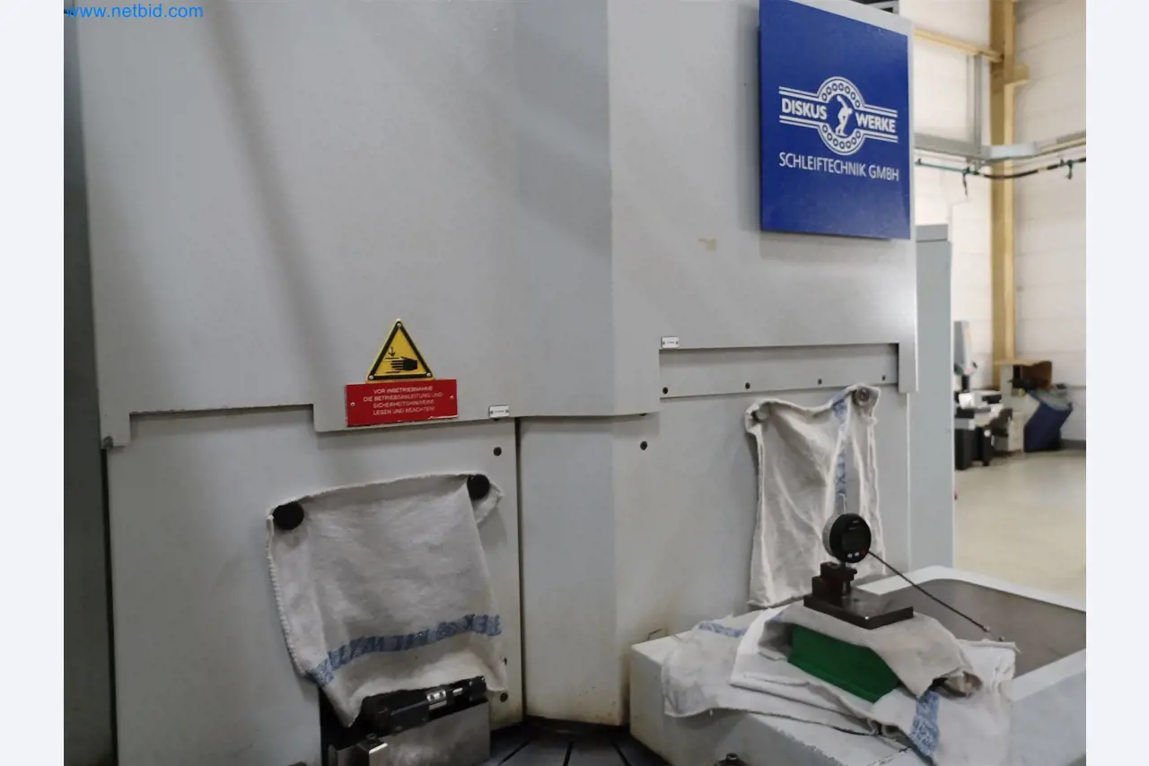 Machines for the production of stamped parts for the automotive industry, among others-7