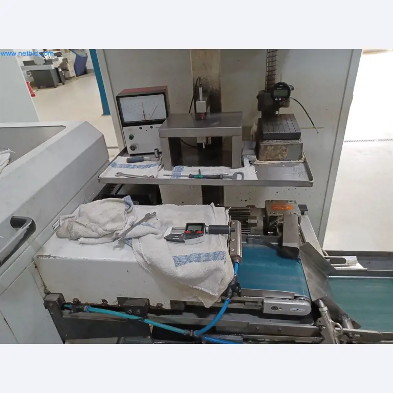 Machines for the production of stamped parts for the automotive industry, among others-9