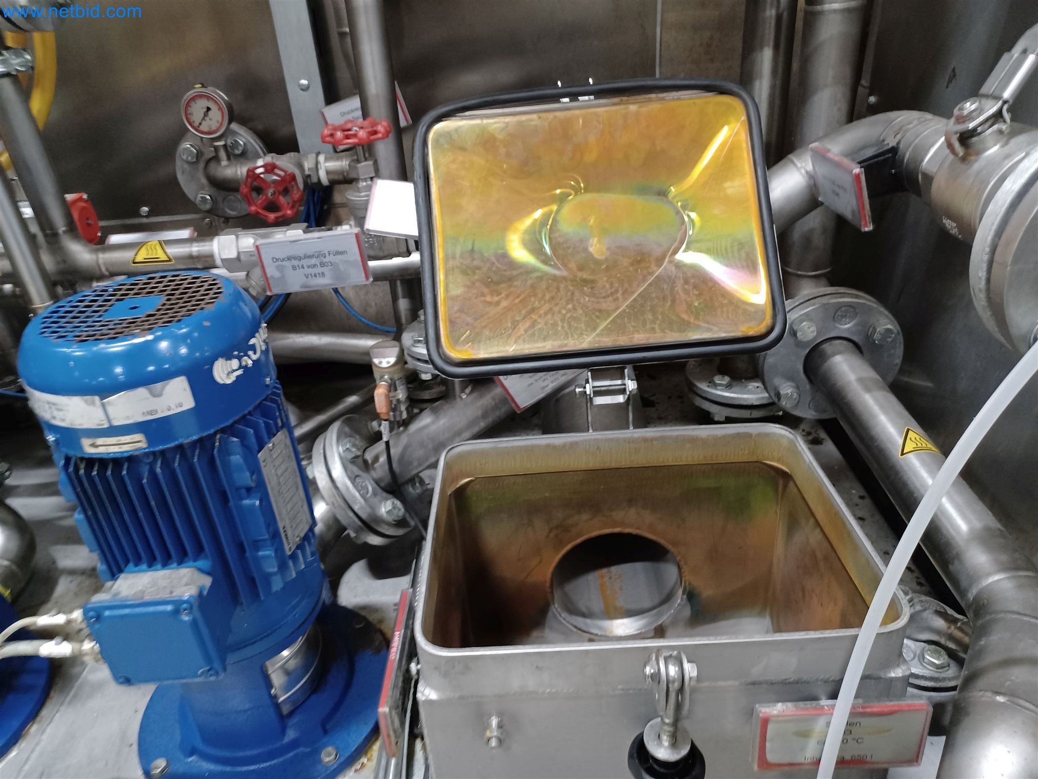 Machines for the production of stamped parts for the automotive industry, among others-12