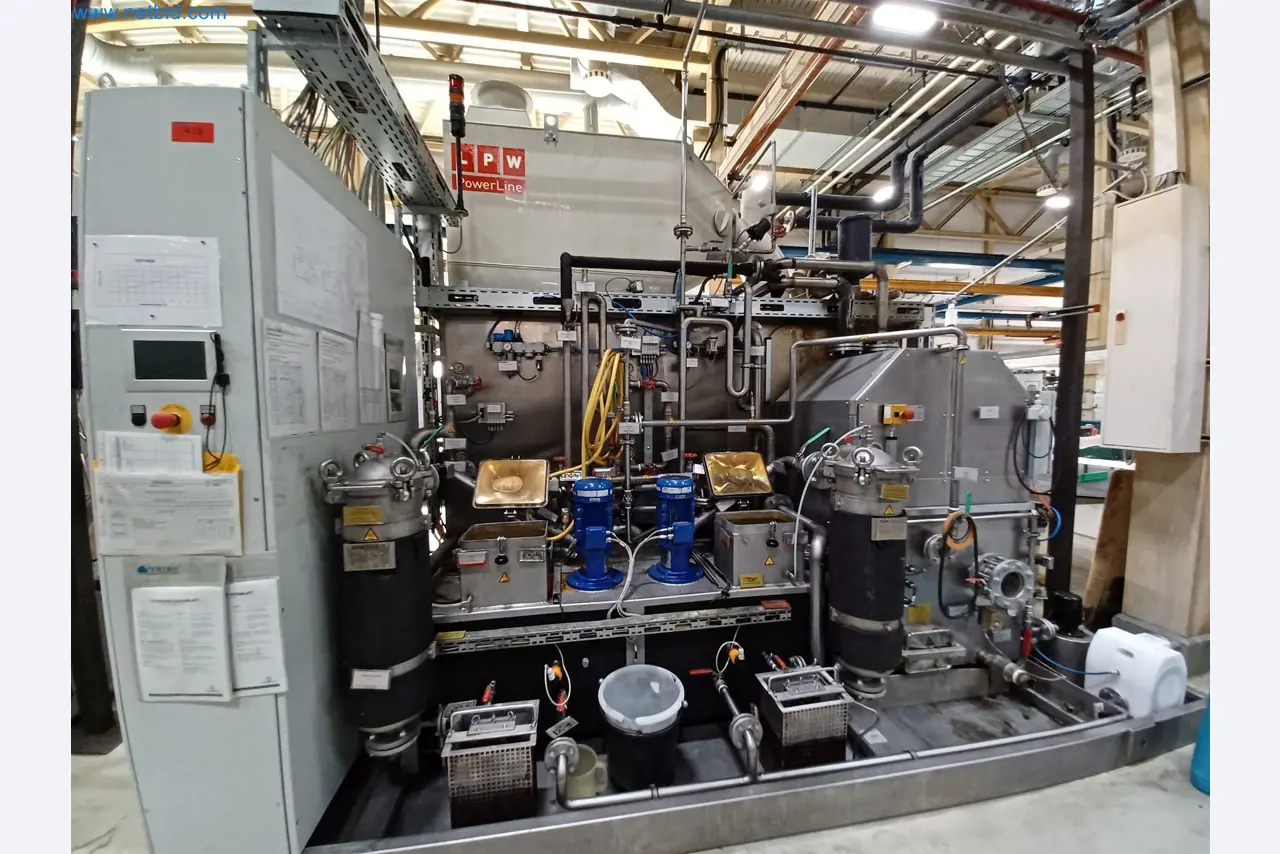 Machines voor de productie van gestanste onderdelen voor onder andere de auto-industrie-1