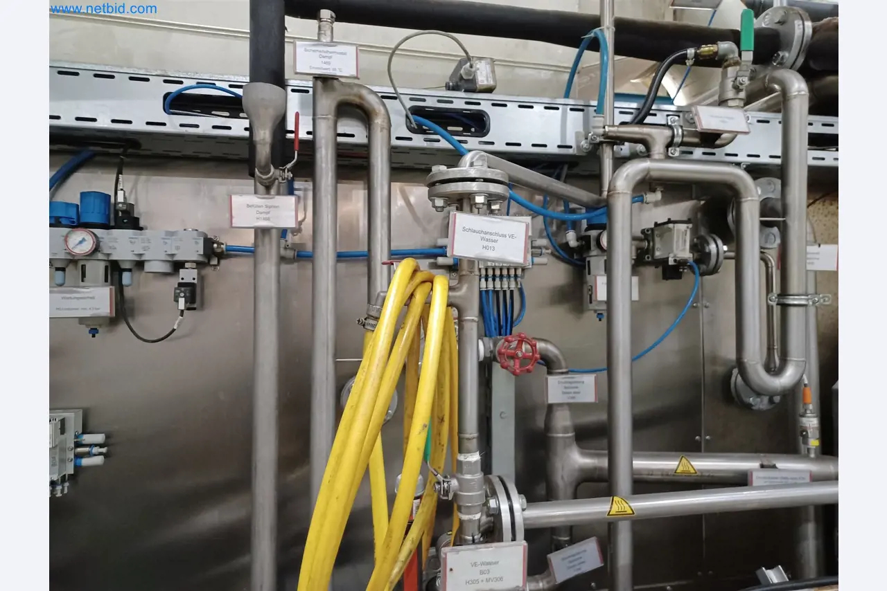 Machines voor de productie van gestanste onderdelen voor onder andere de auto-industrie-4