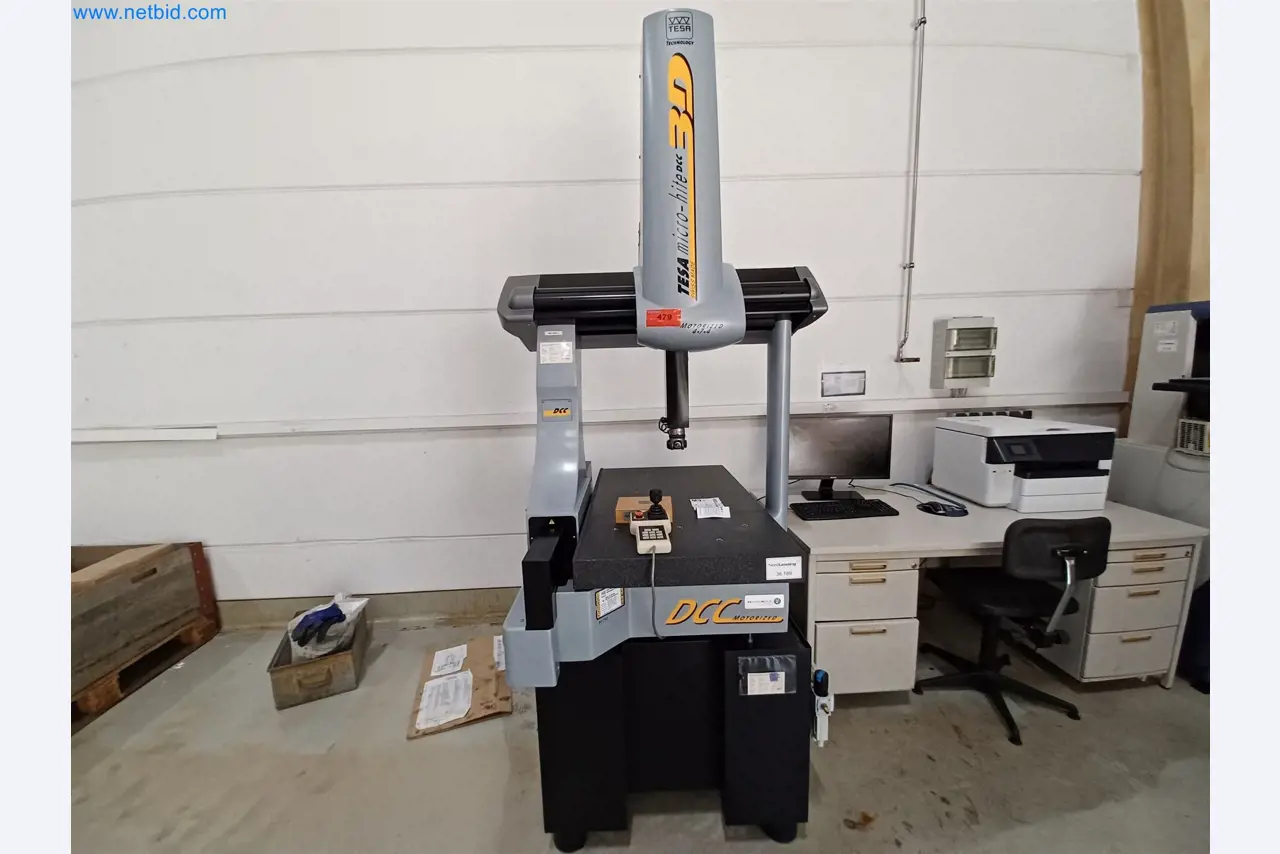 Máquinas para la producción de piezas estampadas para la industria del automóvil, entre otras-1