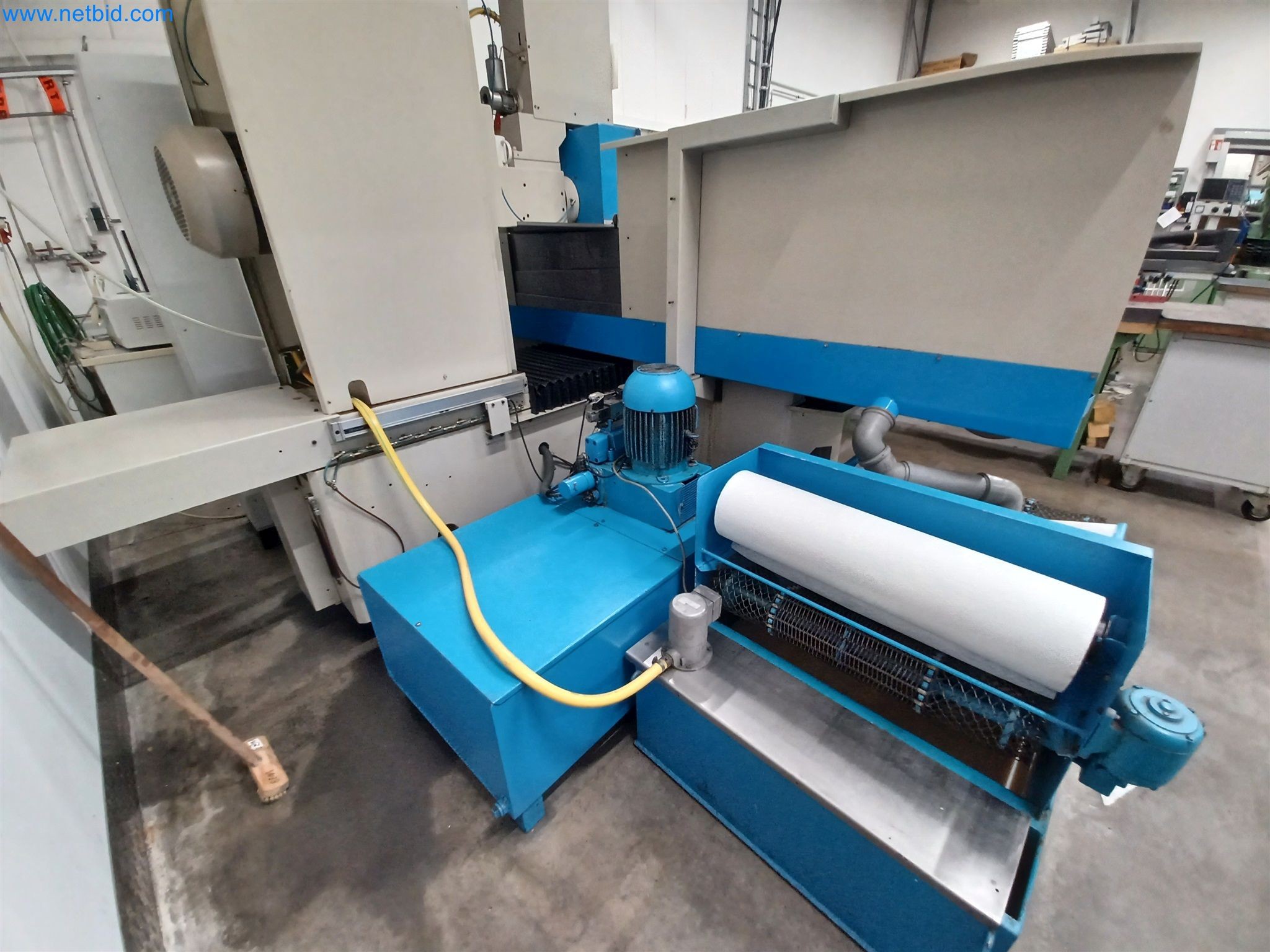 Machines for the production of stamped parts for the automotive industry, among others-10