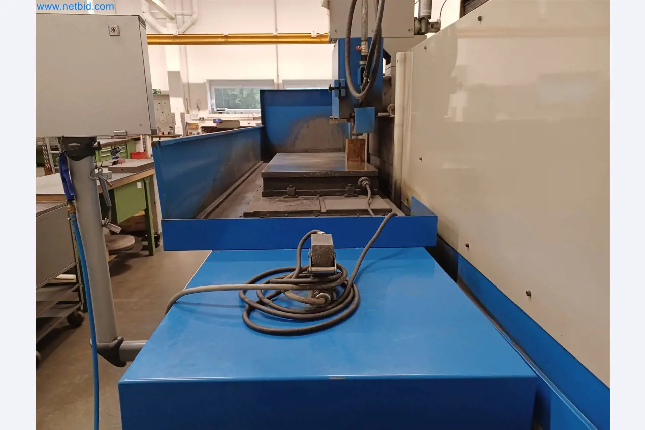 Machines for the production of stamped parts for the automotive industry, among others-8