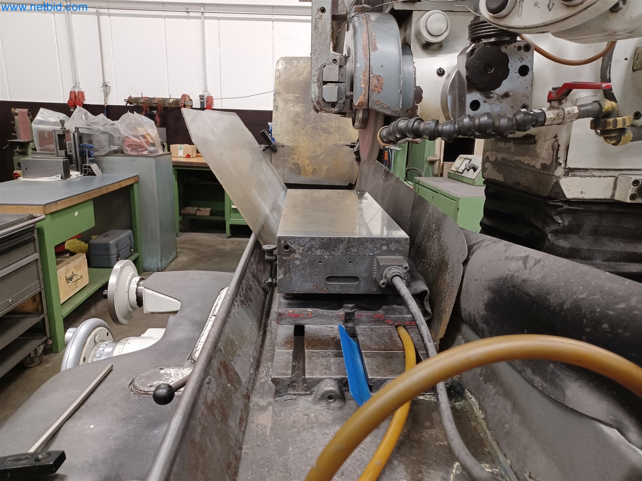 Maschinen zur Herstellung von Stanzteilen u.a. für die Automotiv-Branche-10