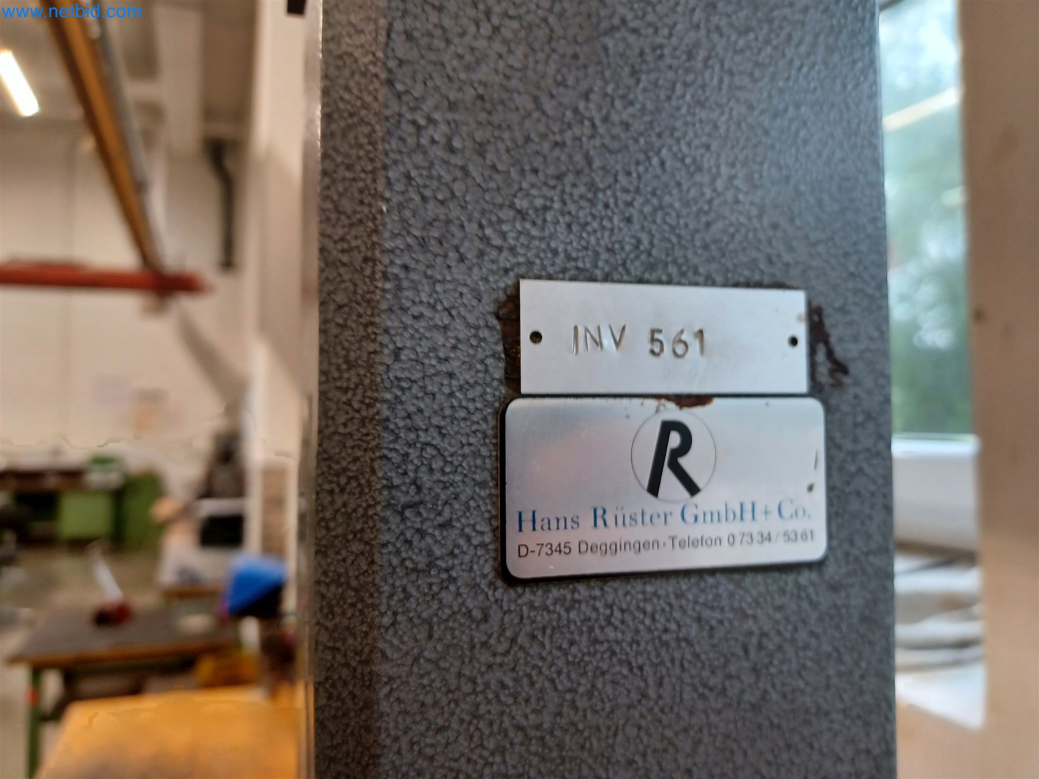 Maszyny do produkcji części tłoczonych dla przemysłu motoryzacyjnego, między innymi-11