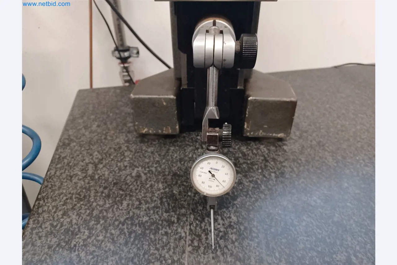 Maszyny do produkcji części tłoczonych dla przemysłu motoryzacyjnego, między innymi-9