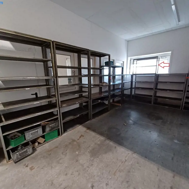 17 Kovinske modularne police Schäfer