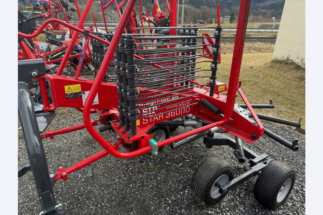 Kmetijski pripomočki in prikolice kot novi-21