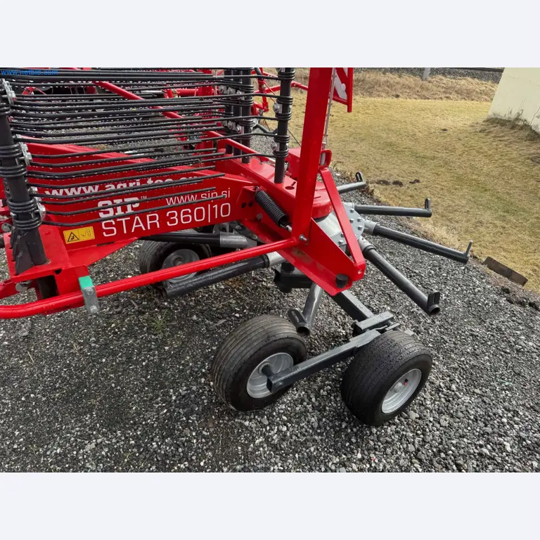 Kmetijski pripomočki in prikolice kot novi-23