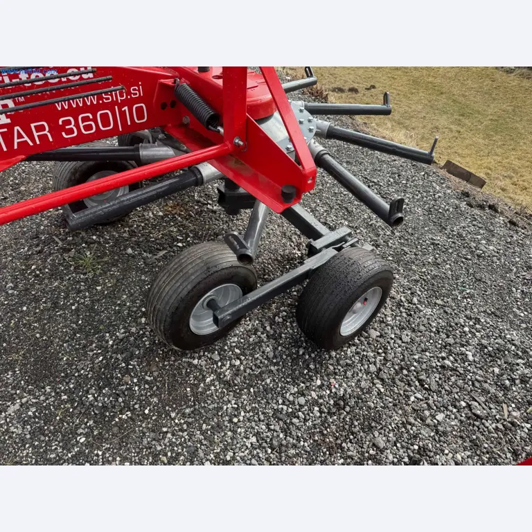 Kmetijski pripomočki in prikolice kot novi-24