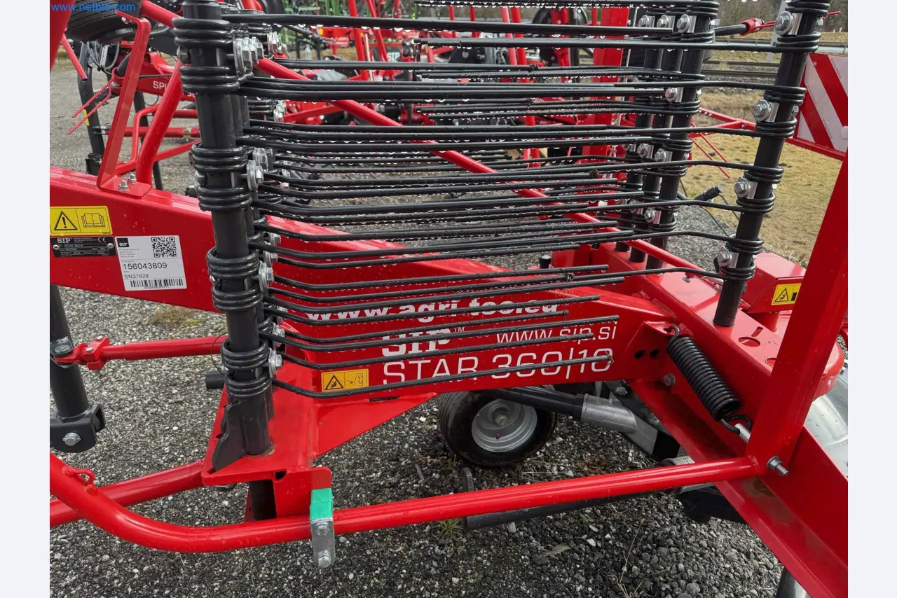 Kmetijski pripomočki in prikolice kot novi-25