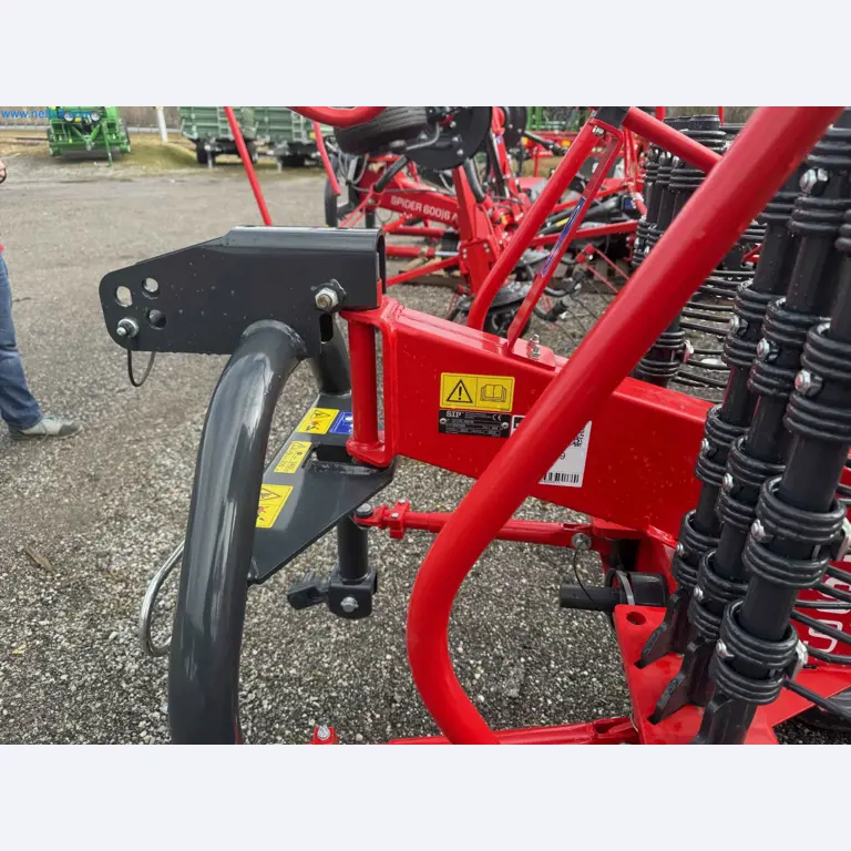 Kmetijski pripomočki in prikolice kot novi-26