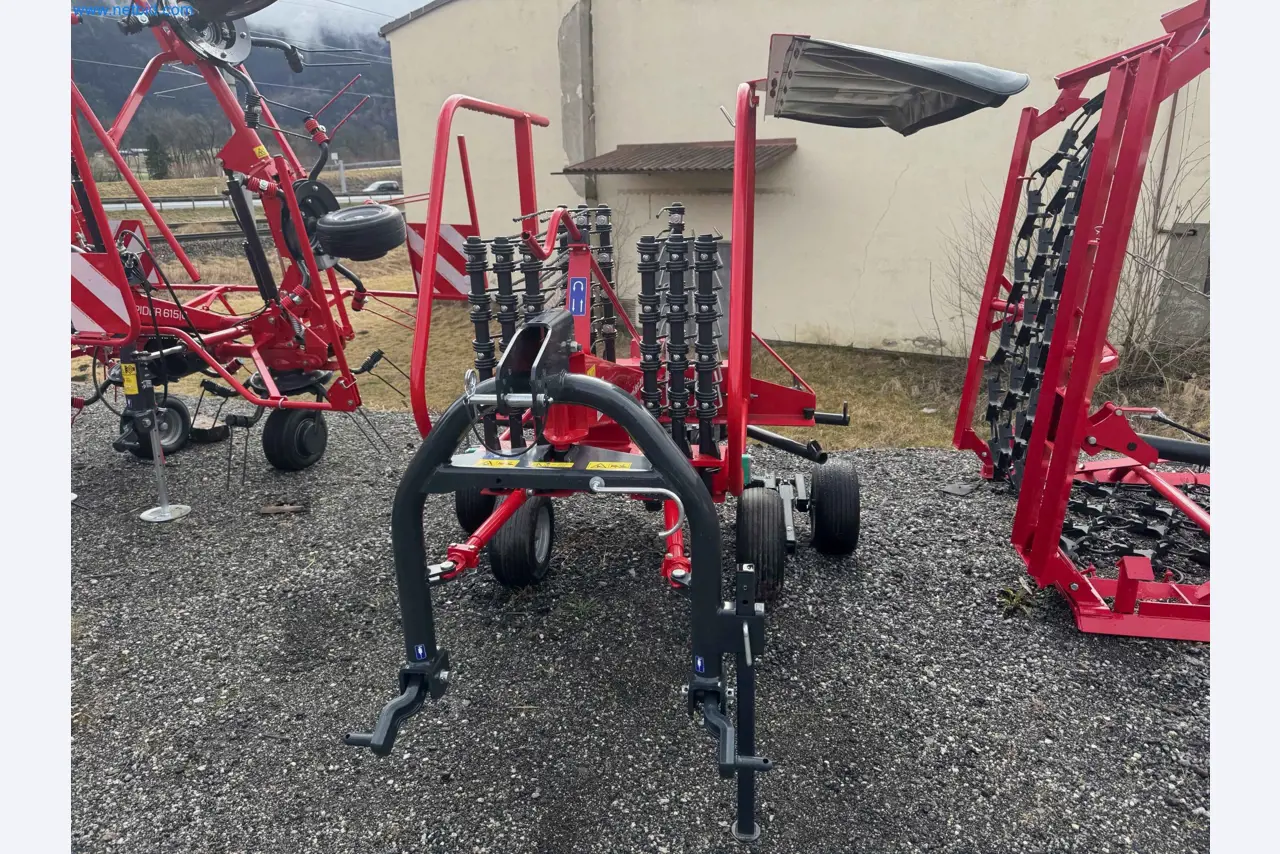 Kmetijski pripomočki in prikolice kot novi-2