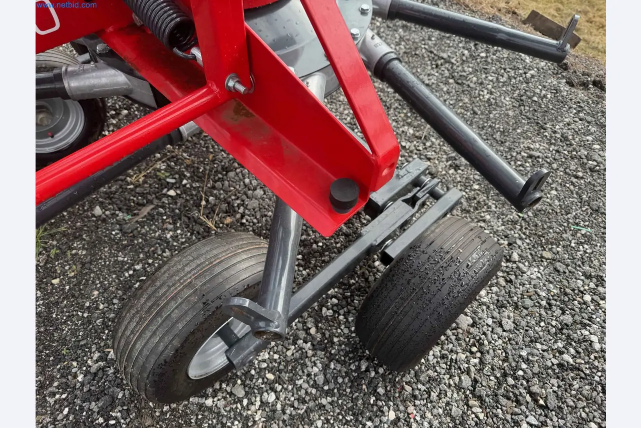 Kmetijski pripomočki in prikolice kot novi-6