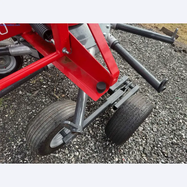 Kmetijski pripomočki in prikolice kot novi-6