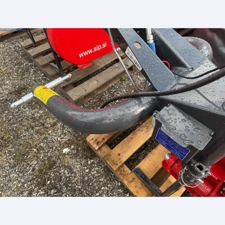 Kmetijski pripomočki in prikolice kot novi-16