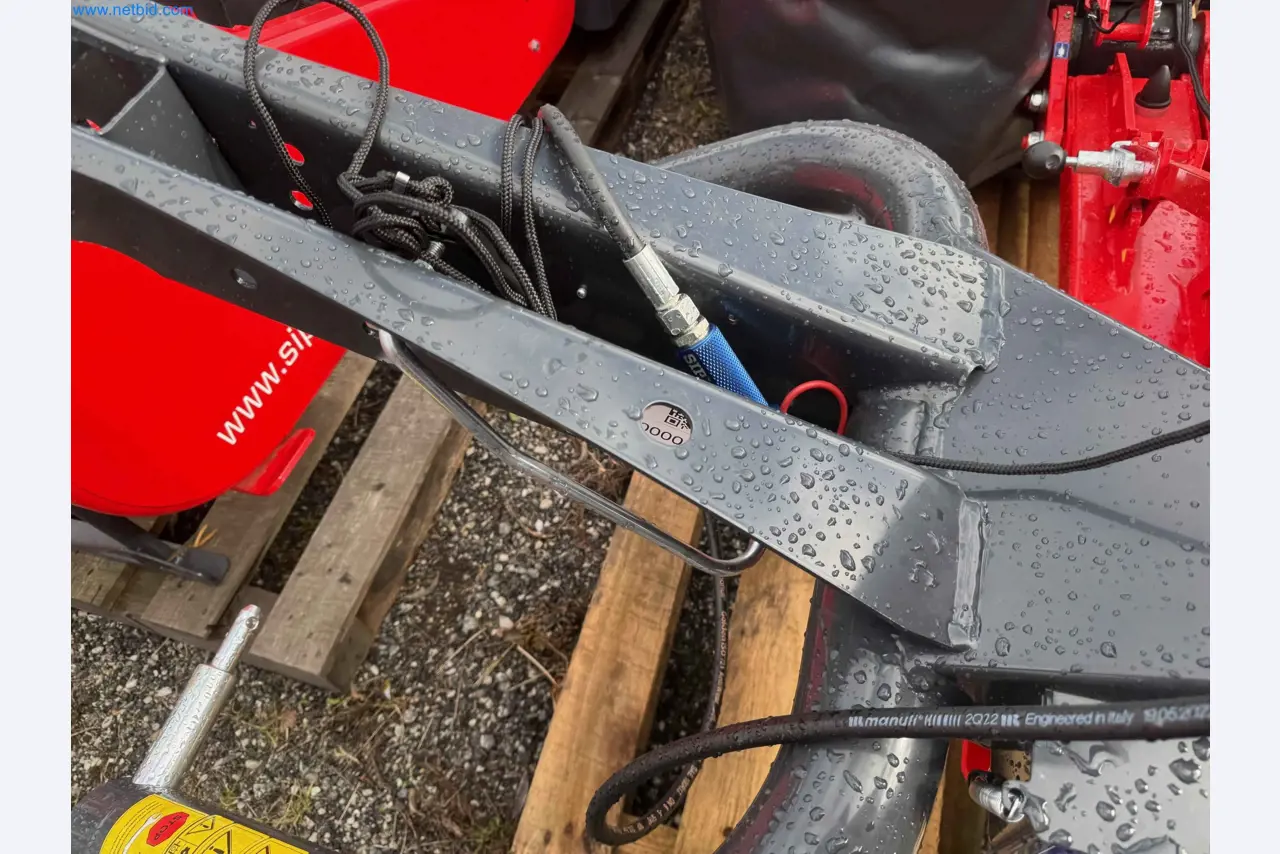 Kmetijski pripomočki in prikolice kot novi-17