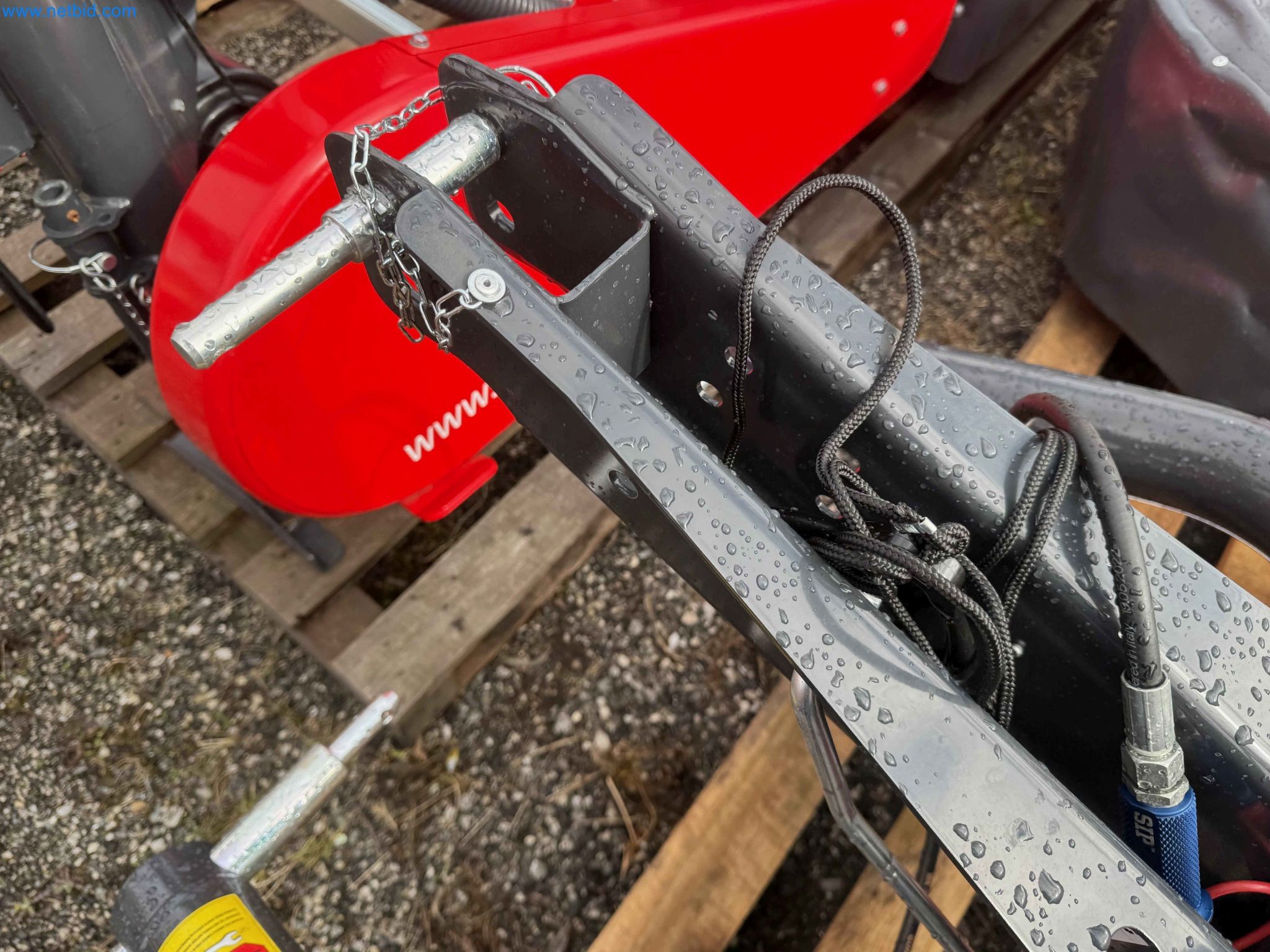 Kmetijski pripomočki in prikolice kot novi-20