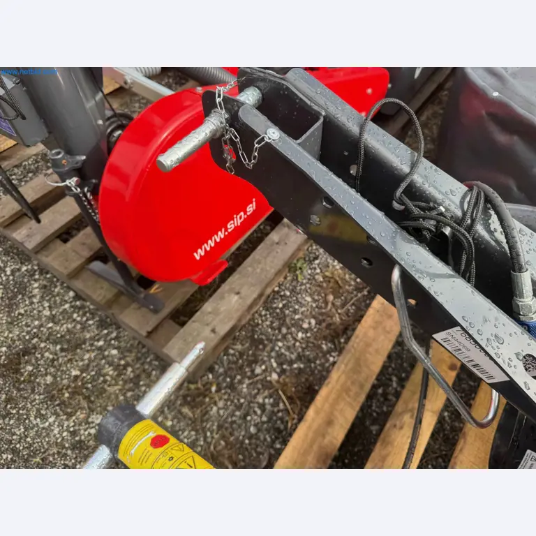 Kmetijski pripomočki in prikolice kot novi-21