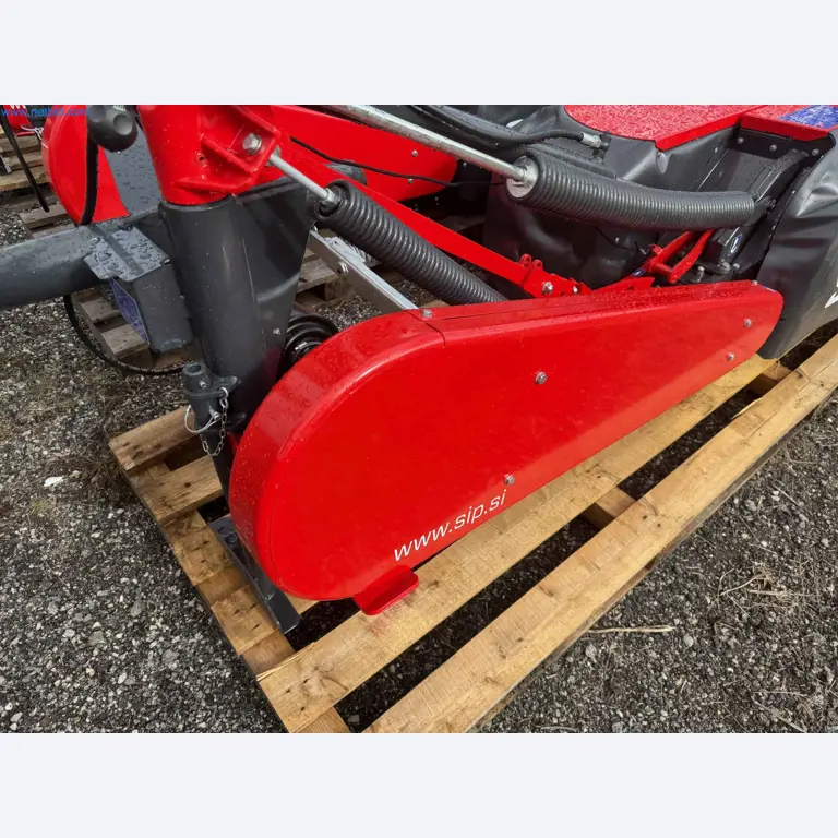 Kmetijski pripomočki in prikolice kot novi-2