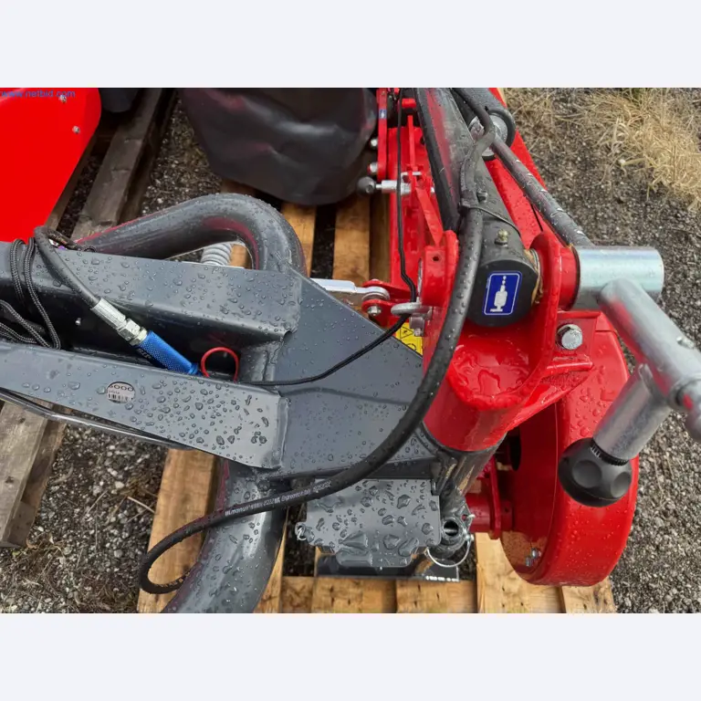 Kmetijski pripomočki in prikolice kot novi-4