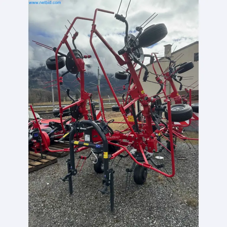 Kmetijski pripomočki in prikolice kot novi-13