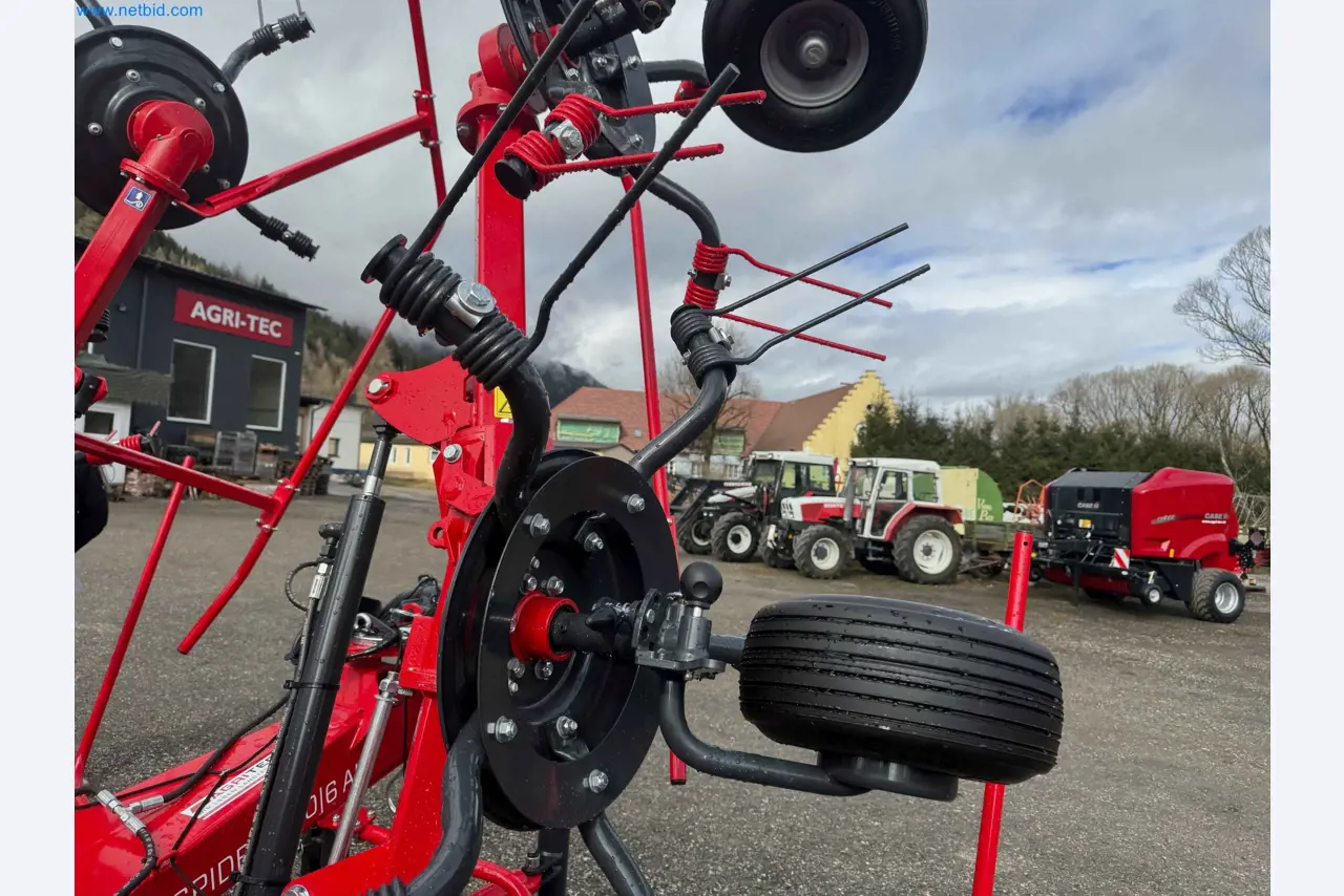 Kmetijski pripomočki in prikolice kot novi-14