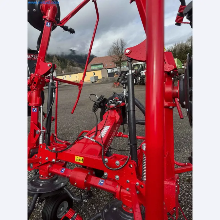 Kmetijski pripomočki in prikolice kot novi-16