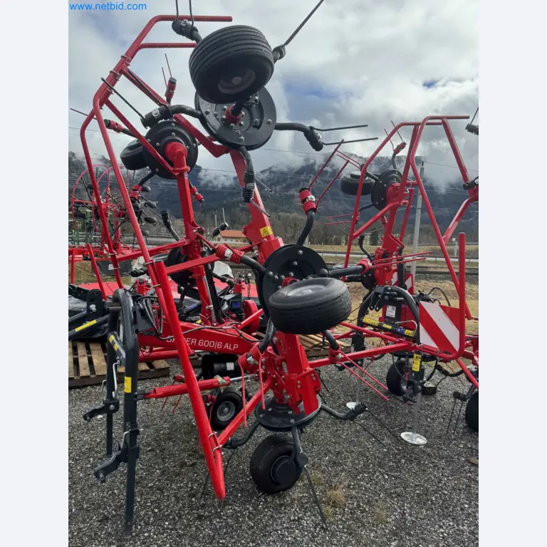 Kmetijski pripomočki in prikolice kot novi-21