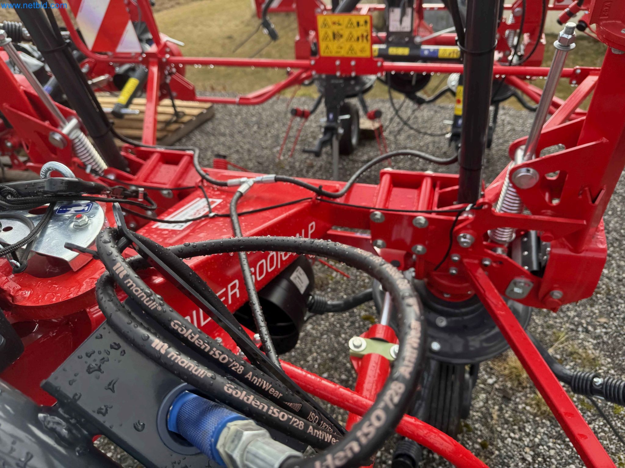 Kmetijski pripomočki in prikolice kot novi-3