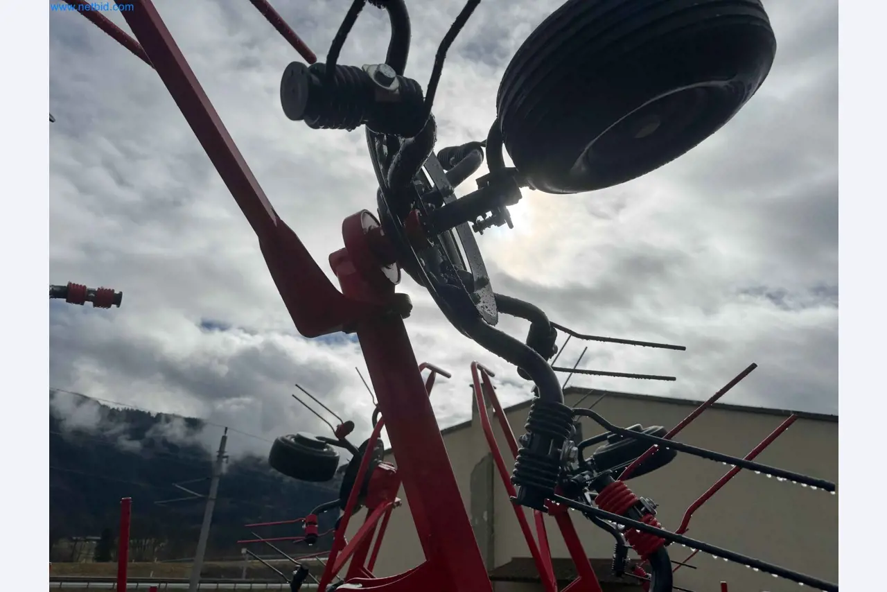 Kmetijski pripomočki in prikolice kot novi-7