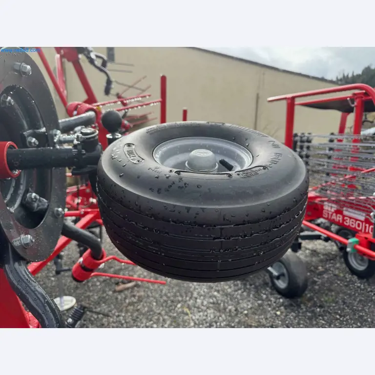 Kmetijski pripomočki in prikolice kot novi-8