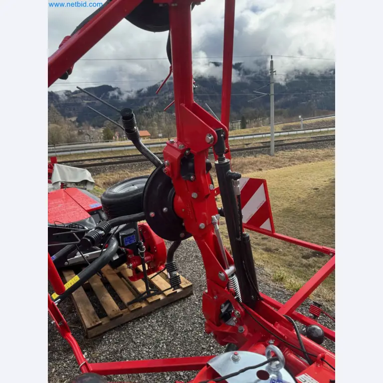 Kmetijski pripomočki in prikolice kot novi-10