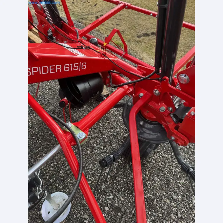 Kmetijski pripomočki in prikolice kot novi-15