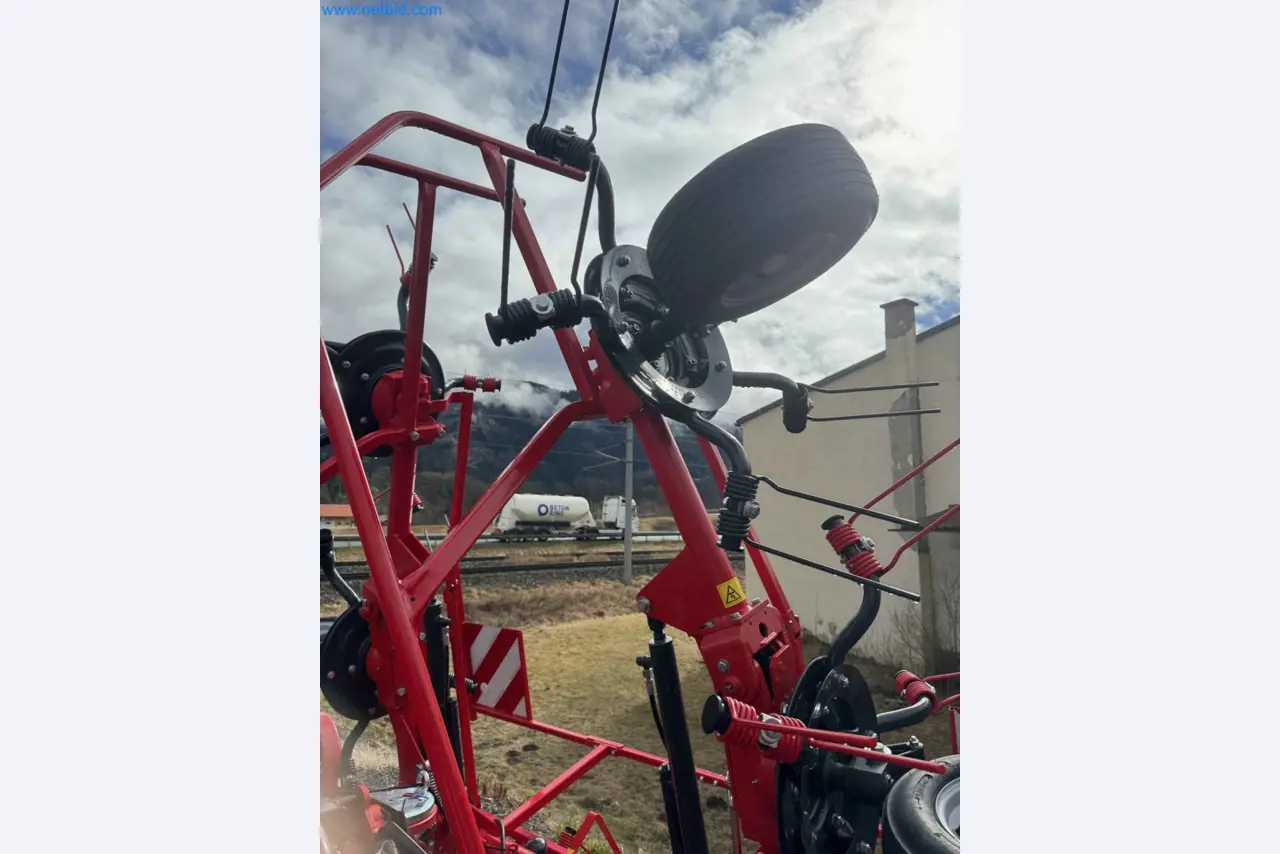 Kmetijski pripomočki in prikolice kot novi-28