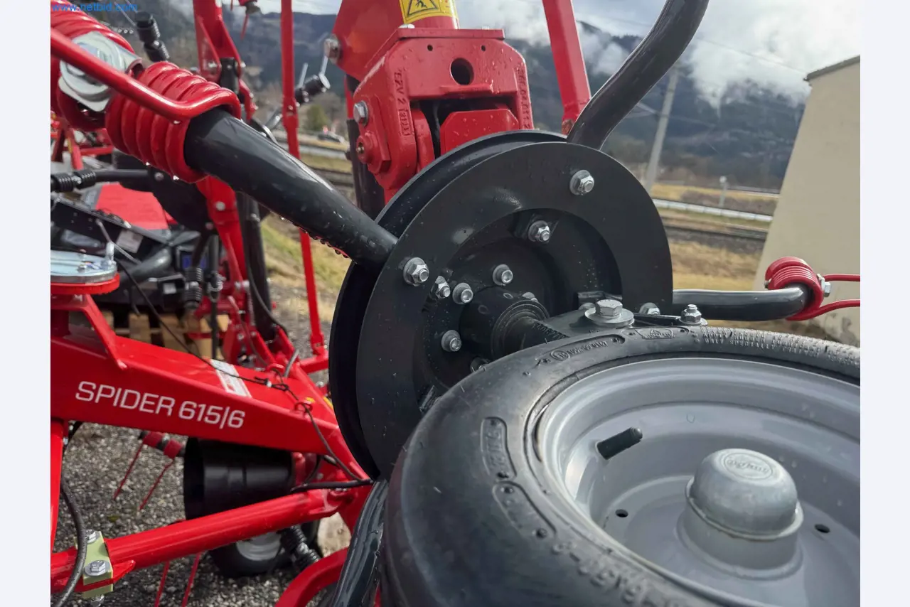 Kmetijski pripomočki in prikolice kot novi-32