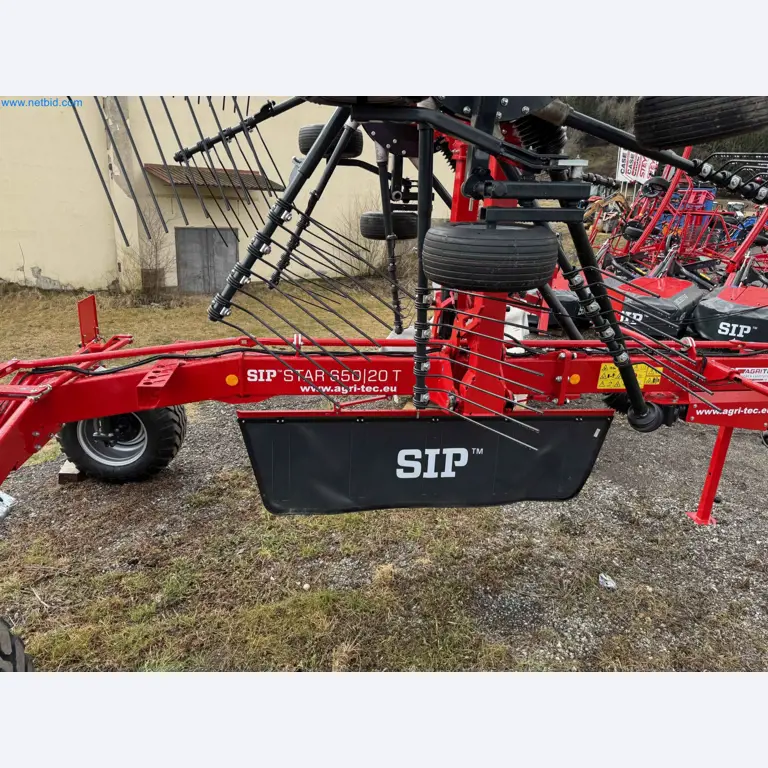 Kmetijski pripomočki in prikolice kot novi-14