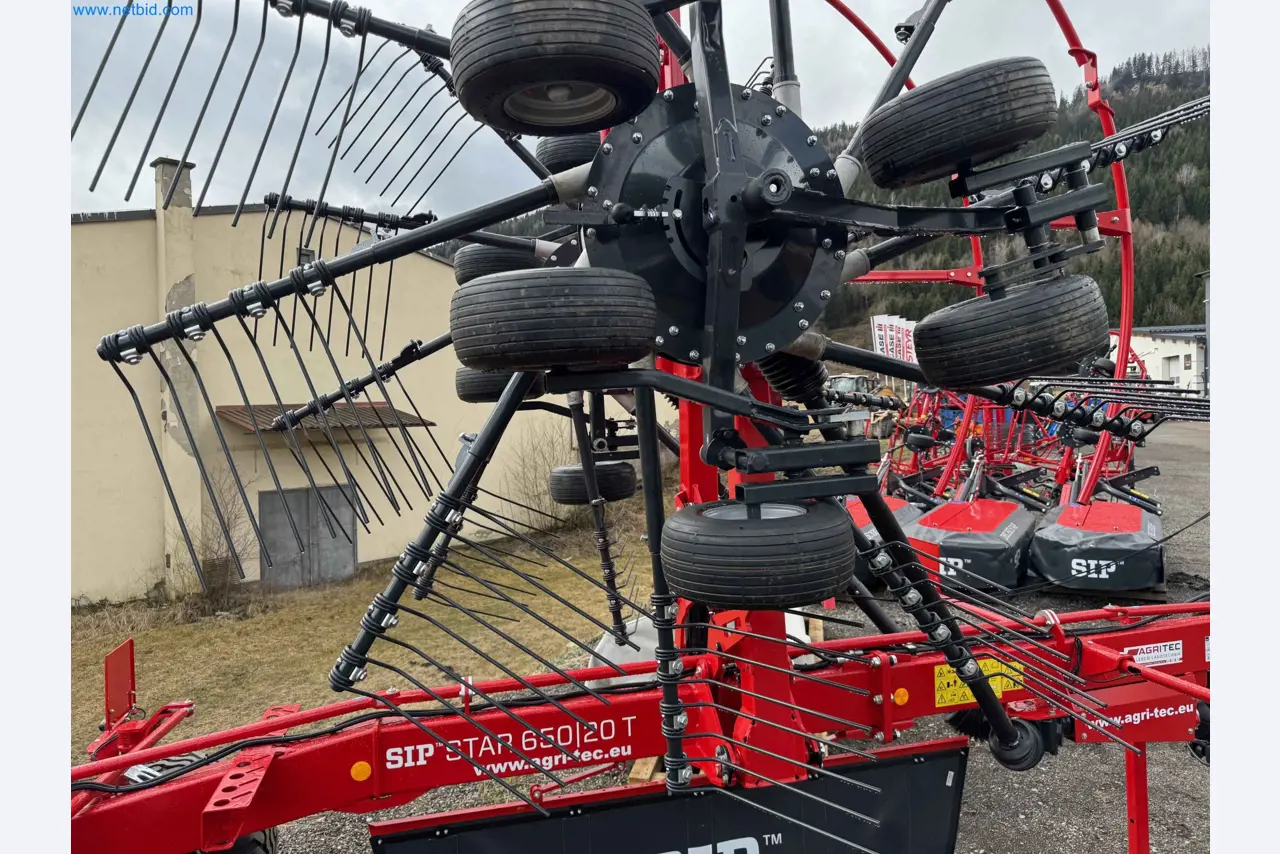 Kmetijski pripomočki in prikolice kot novi-15