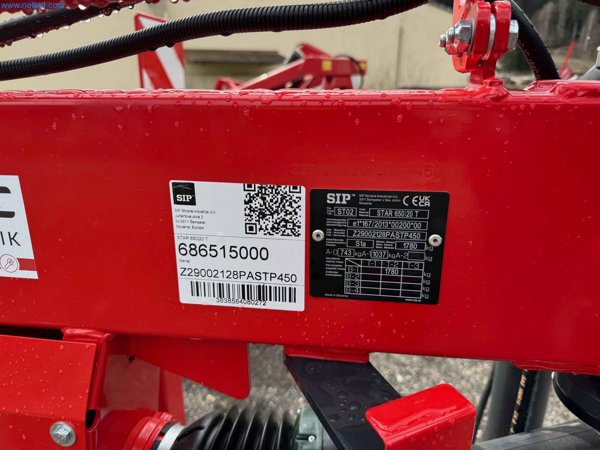 Kmetijski pripomočki in prikolice kot novi-24